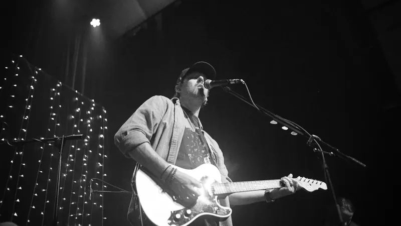 Joe Day and the Coyotes — photograph 21 of 24