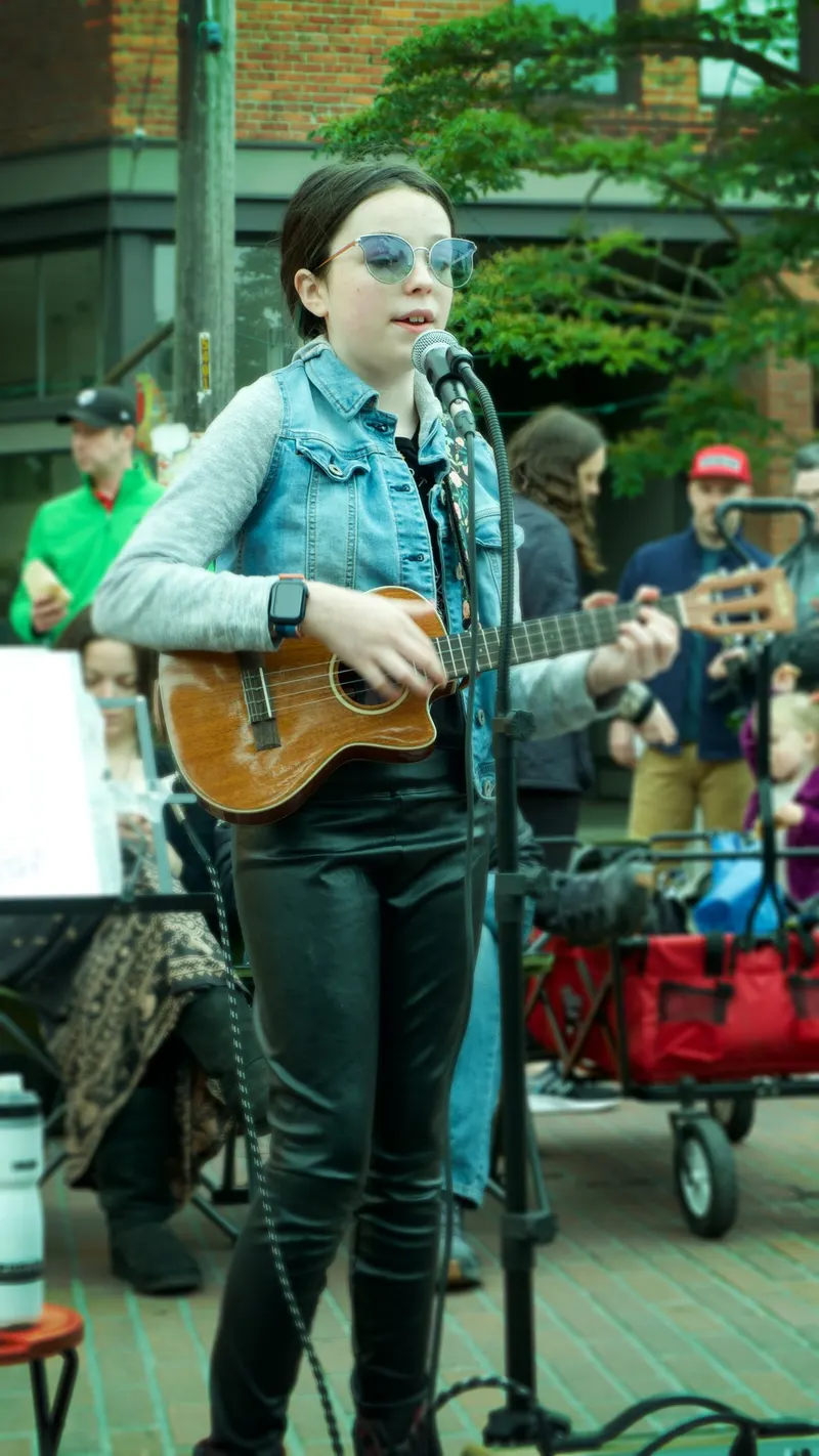 Rara Music — photograph 5 of 9
