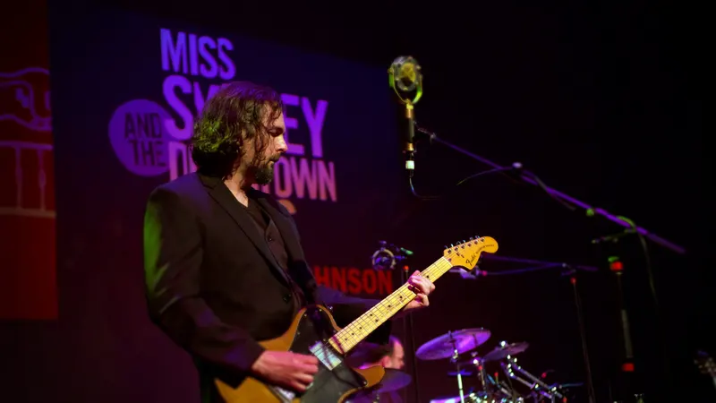 Miss Sydney & the Downtown Saints — photograph 10 of 30